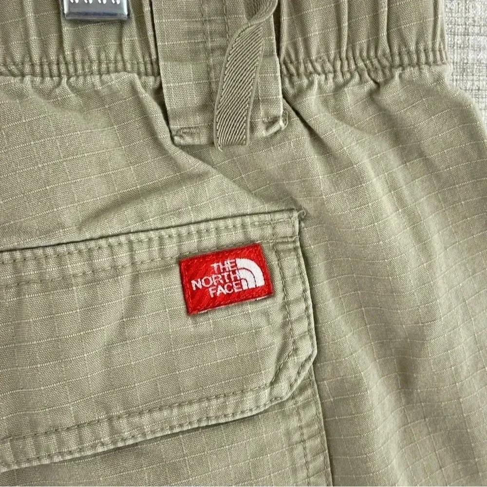 The North Face hiking pants cargo convertible Mens Size XL tan 3538